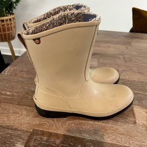 BOGS Amanda II Zip Up boot size 7